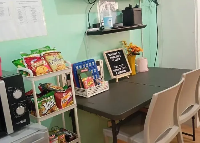 Hotel Trees Residences Lynnette's Place Manila